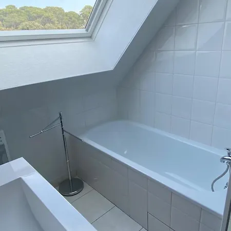 Apartmán Duplex With Balcony And Close To The Sea *